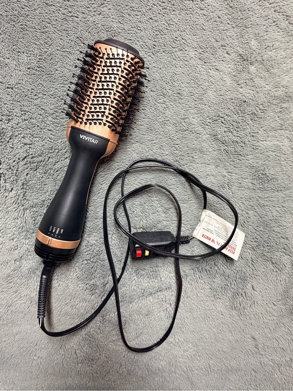 Vivitar Rose Gold and Black Hot Air Brush Styler for Women